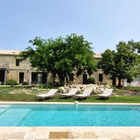 Dans Un Mas Provencal Renove Lägenhet Saint-Hilaire-dʼOzilhan