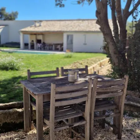 Dans Un Mas Provencal Renove דירה Saint-Hilaire-dʼOzilhan