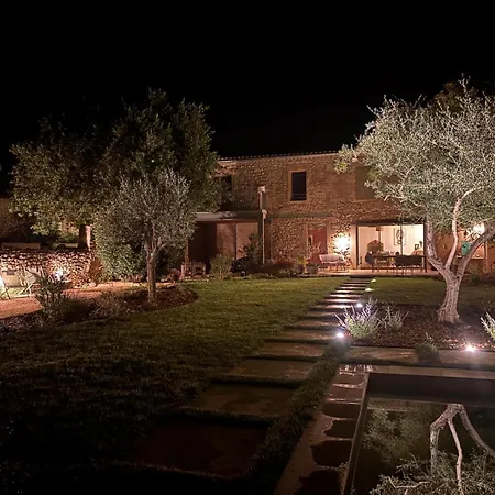 דירה Dans Un Mas Provencal Renove Saint-Hilaire-dʼOzilhan